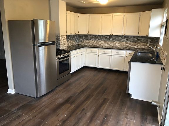 2nd image of 225 S 1400 W