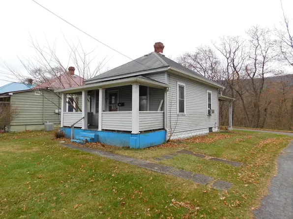 610 N Washington St, Mount Union, PA 17066