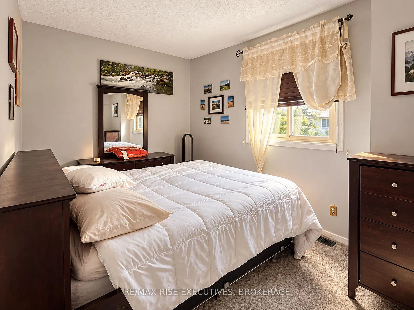3 bed, $2,300 — Photo 4