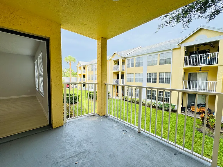 6323 La Costa Dr #H — Photo 29