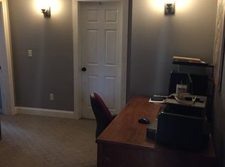 22 Burnett Ln, Rhinebeck, NY 12572