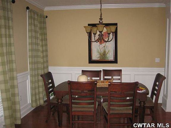 4th image of 10 Haynes Haven Dr