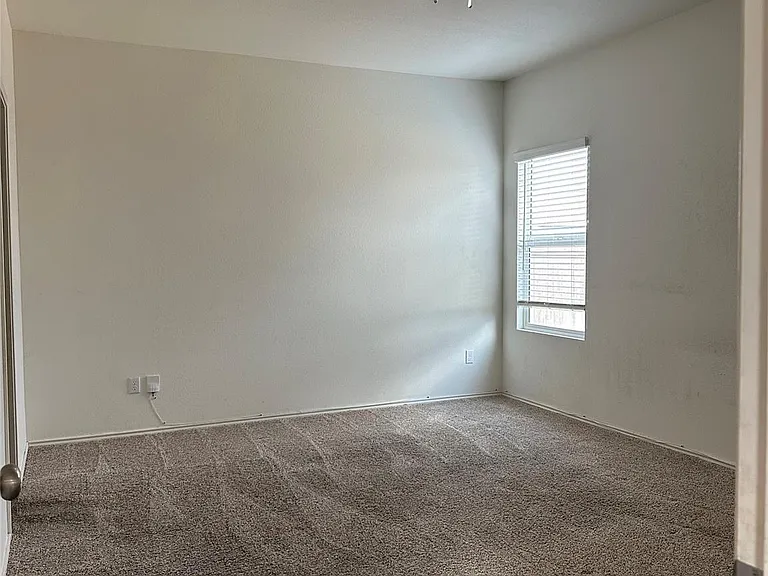 13501 Mussel Run — Photo 10