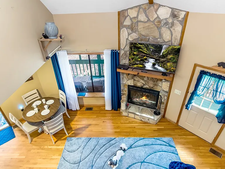 102 Mizzen Ct — Photo 7