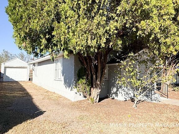 3rd image of 420 W Lynn St