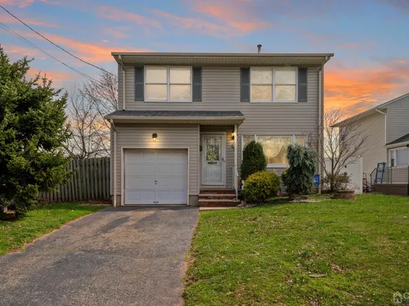 48 Turner St, Port Reading, NJ 07064