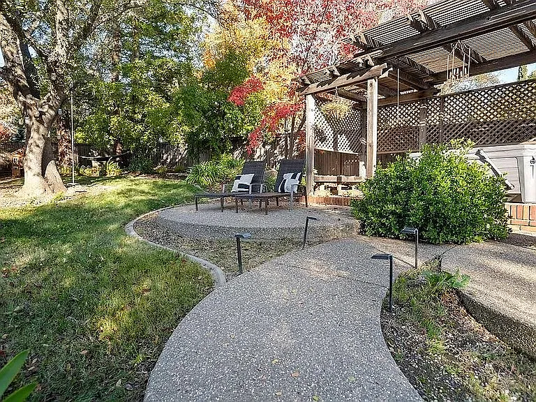 1941 Brook Mar Dr — Photo 33
