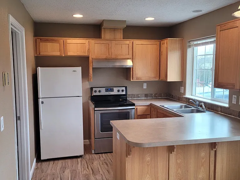 1528 Boulder Creek St SE — Photo 6