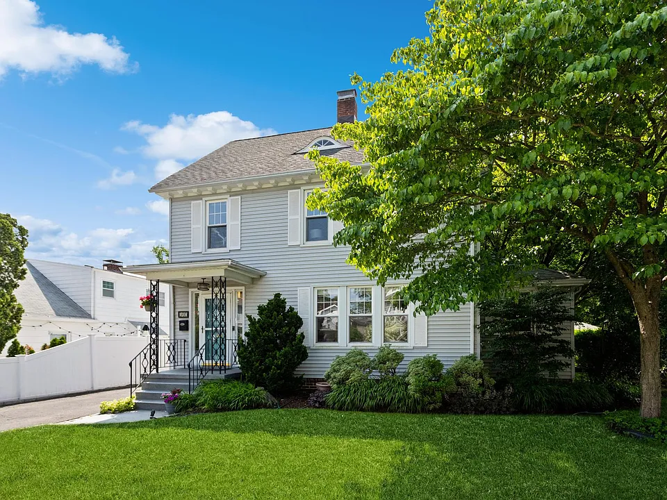 107 Marne Ave