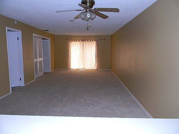 5th image of 111 Yuma Ave APT 29