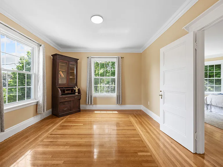48 Union St #1 — Photo 24