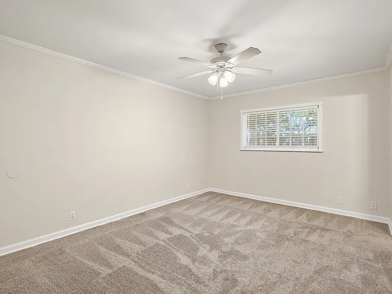 4823 Blue Heron St — Photo 7