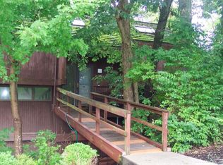 924 Yale, Columbia, MO 65203