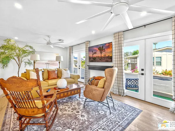 279 Saguaro Dr, Palm Springs, CA 92264