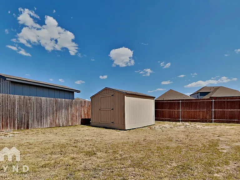 529 Paloma St — Photo 20