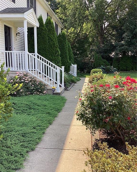 1st image of 4 Legris Commons Ln Unit 4