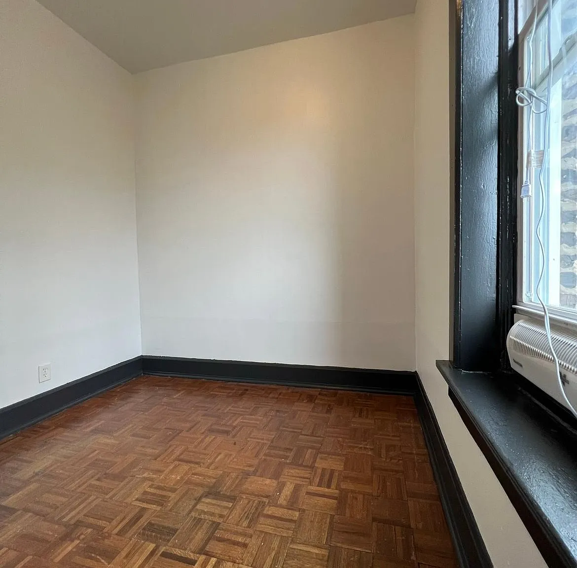 2 bed, 750 sqft, $1,650 — Photo 3