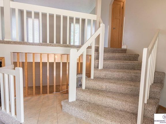 5th image of 15114 Irene St