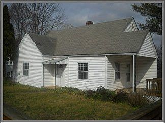 4th image of 209 Greyson St