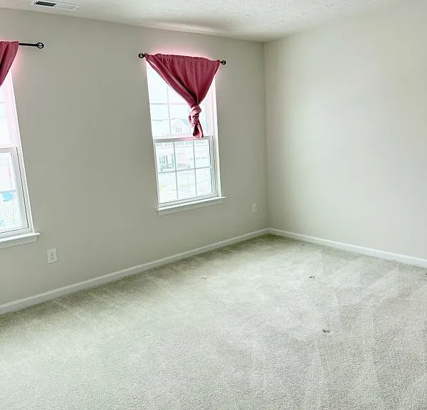 6017 Outlook Ct — Photo 14
