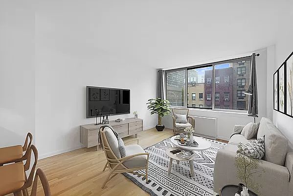 1st image of 250 E 30th St APT 3D