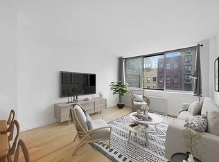 250 E 30th St APT 3D, New York, NY