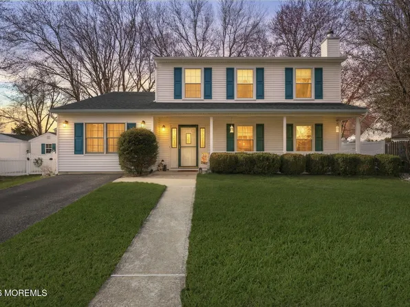 64 Appletree Road, Howell, NJ 07731