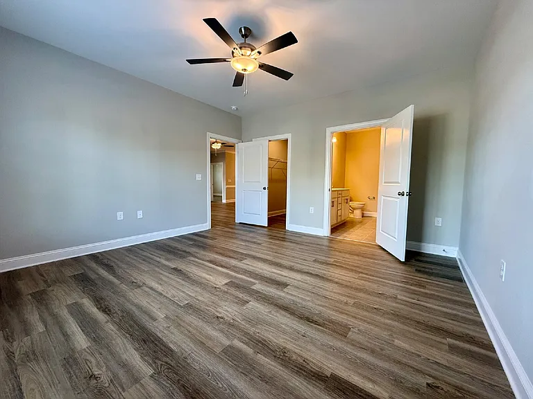 188 Gallery Dr #201 — Photo 13