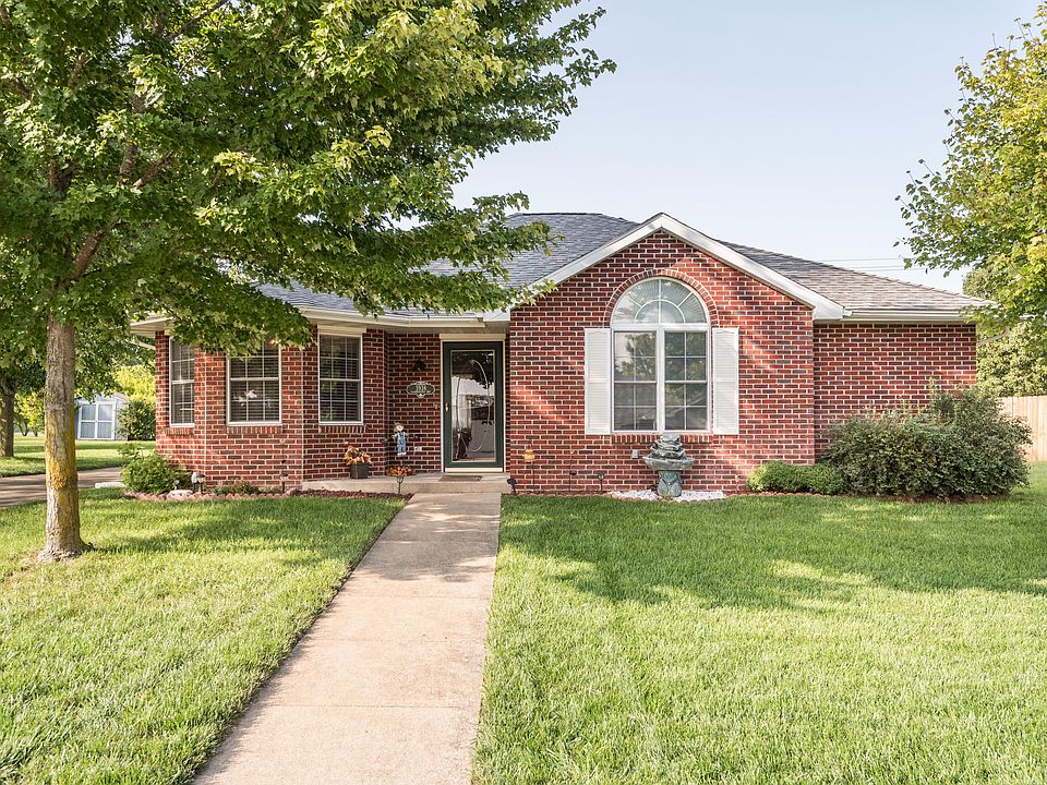 1st image of 3936 Scarborough Way