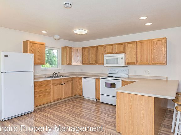 5th image of 1318 Berea Ct