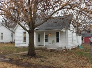 209 S Missouri St, New Franklin, MO 65274