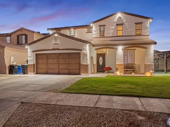 866 Valleyview Ave, El Centro, CA 92243