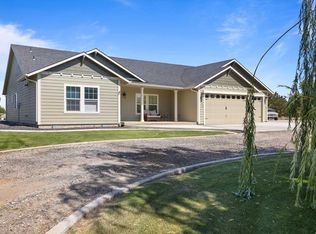 3260 E Mount Adams View Dr, West Richland, WA