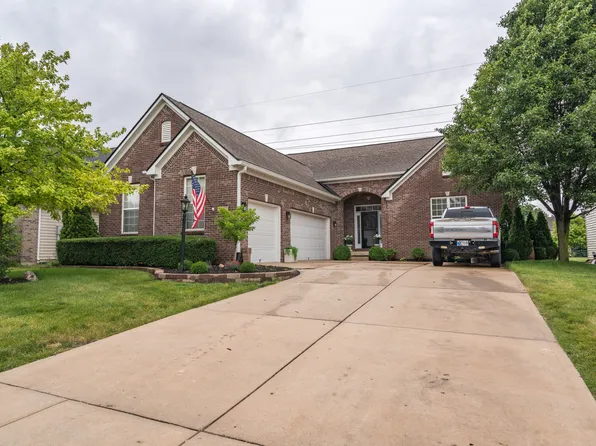 12447 Eddington Pl, Fishers, IN 46037