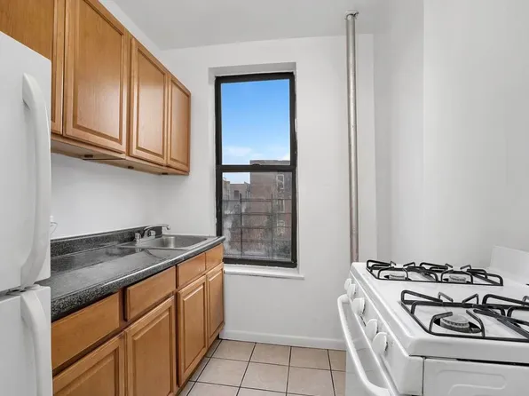 530 West 143rd Street image 1 of 9