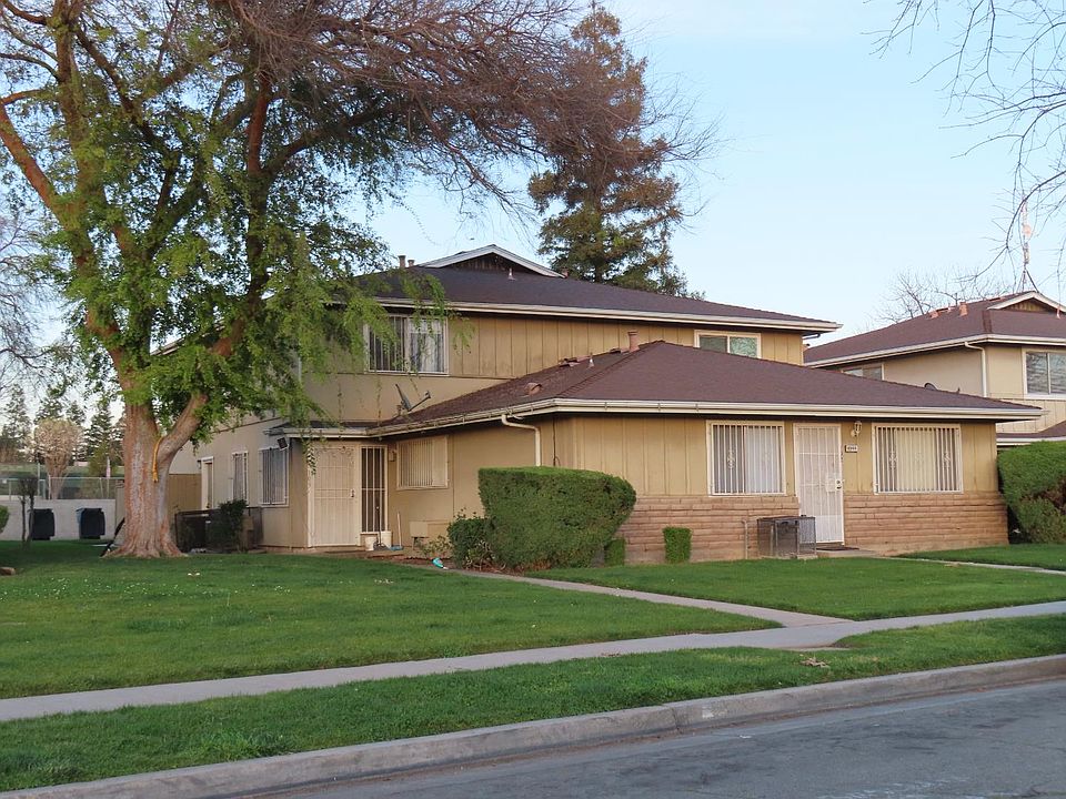 1st image of 4960 N Holt Ave APT 103