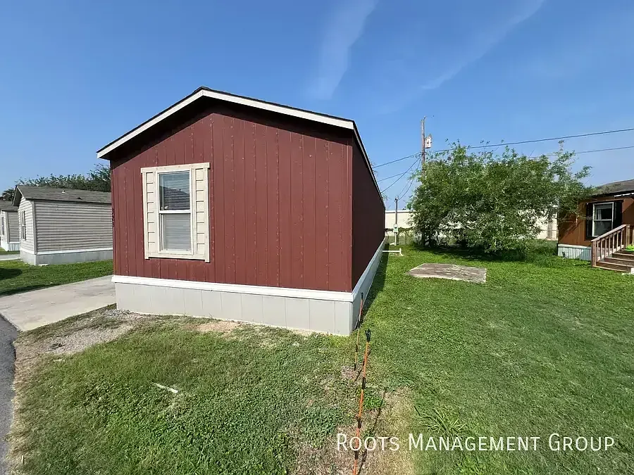 3 Bed 2 Bath Home Available for Lease at Shady Acres MH & RV Resort - Apply Now! — Photo 2