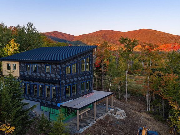 2nd image of 8114 Sawtooth Road