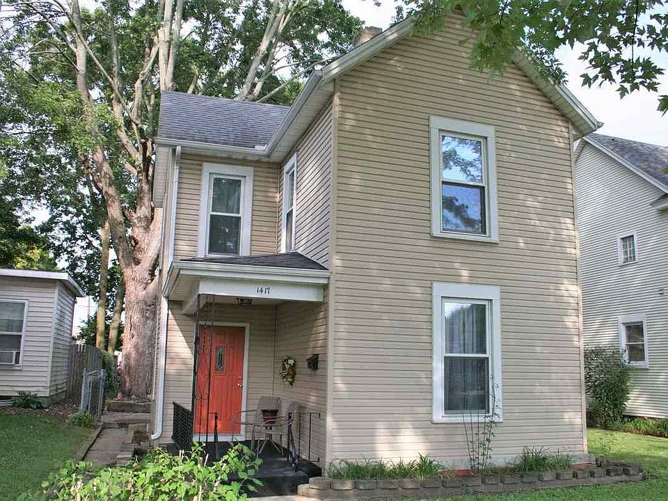 1st image of 1417 N Grand Ave
