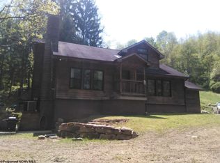 147 Dogfarm Rd, Bridgeport, WV 26330