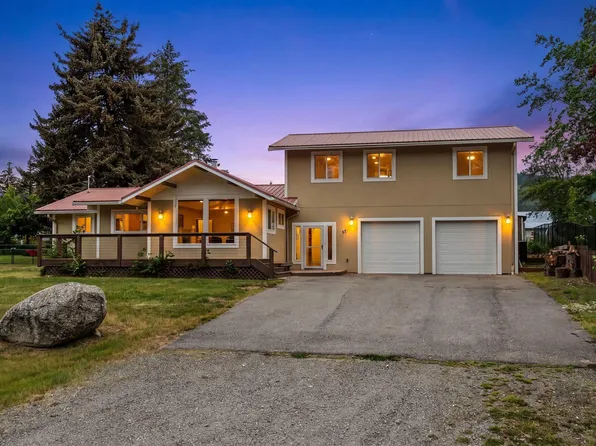 57 Laclede Shores Dr, Laclede, ID 83841