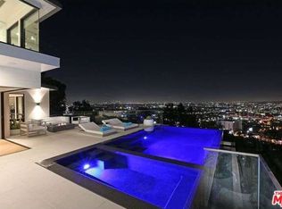8931 Saint Ives Dr, Los Angeles, CA 90069