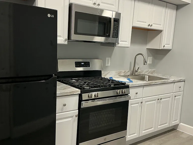 5109 F St SE #T2 — Photo 4