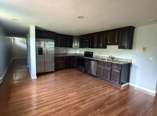 397 Snell St, Fall River, MA 02721