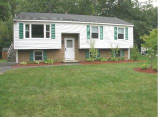 6 Bowman Ct, Merrimack, NH 03054