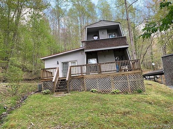 3rd image of 119 Chalet Pl