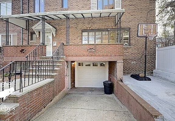 2nd image of 66-12 Clyde St #2