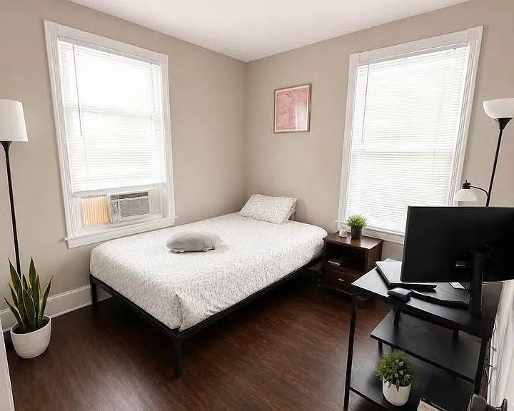 445 N Tioga St — Photo 9