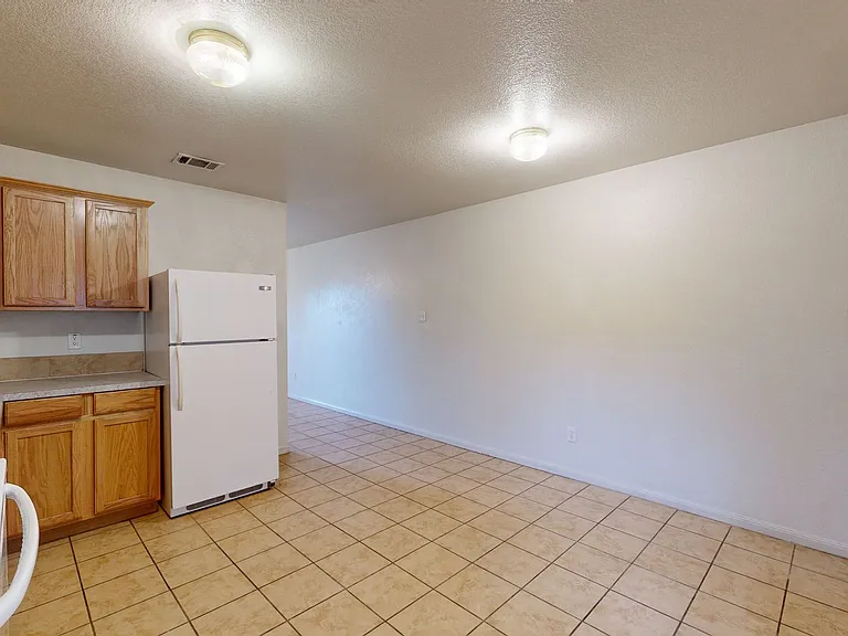 1403 Hopi Trl #B — Photo 5