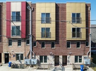 422 N 40th St #426B-C, Philadelphia, PA 19104